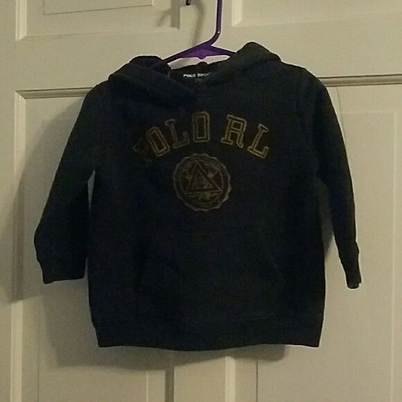 Sweatshirt    - Picture 1 of 2